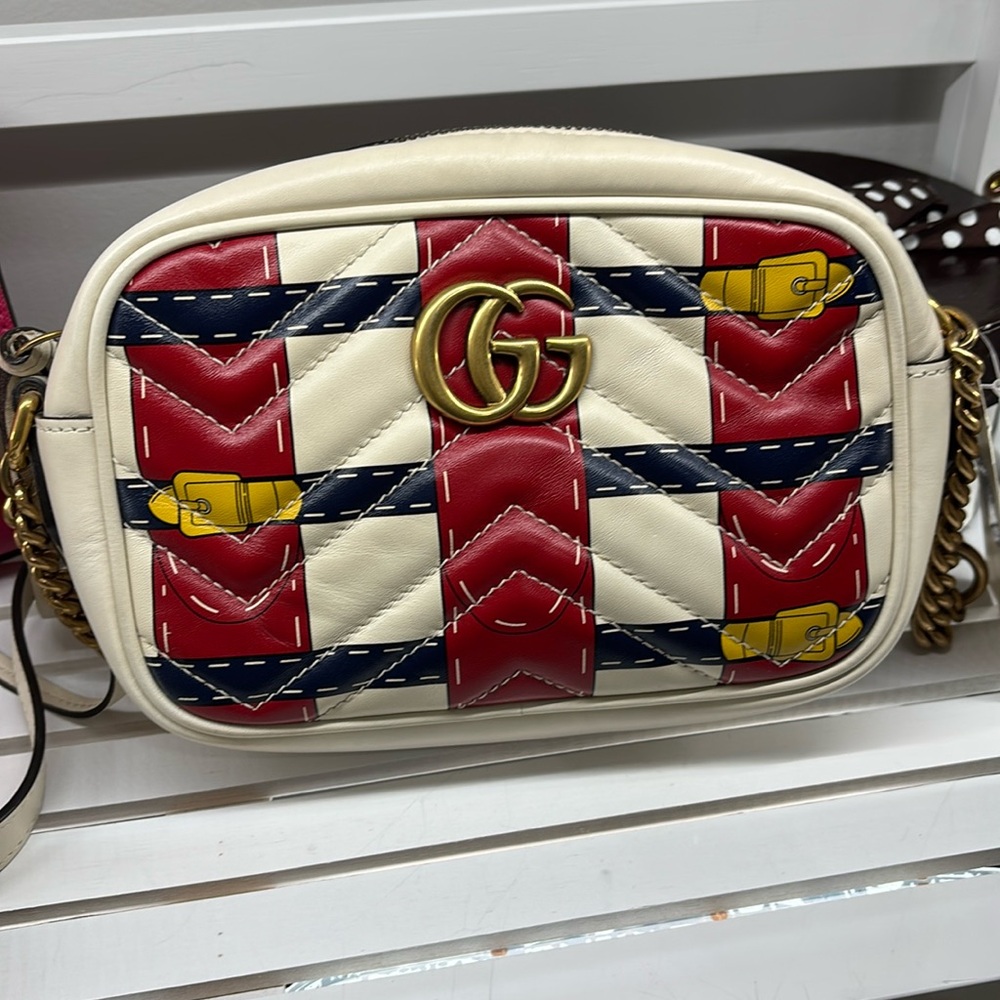 Gucci GG Marmont Camera Bag Trompe L'Oeil Matelasse